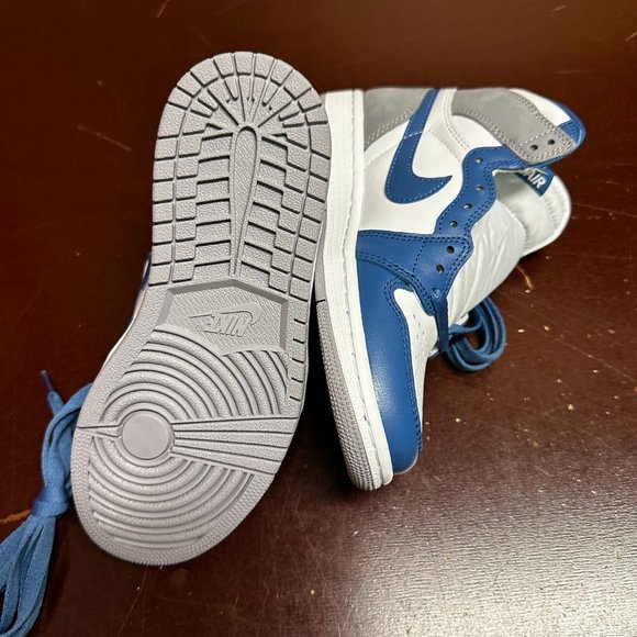Nike Mens Air Jordan 1 Retro High OG DZ5485-410 White Blue Sneaker Shoes Size 18 main image 3